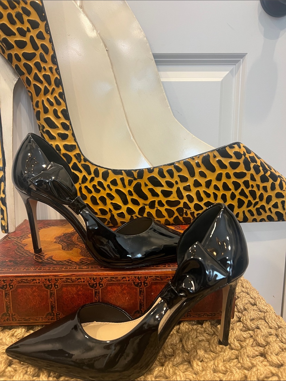 Gianni Bini Black Patent Leather D’Orsay Bow Stiletto Pumps Size 8.5M